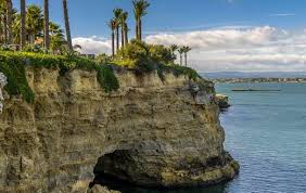 Nous sommes fiers de pouvoir offrir 40 000 appartements et maisons de vacances dans 27 pays. Les 10 Plus Belles Villes En Bord De Mer D Italie Donatello