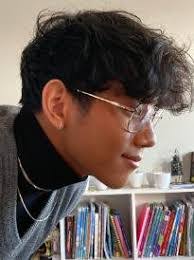 Andrea Stowe's Instagram, Twitter & Facebook