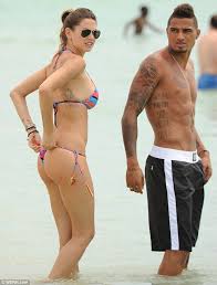 Soul winners ayeyi se no. Ac Milan S Kevin Prince Boateng And His Sports Illustrated Model Girlfriend Melissa Satta Can T Keep Their Hands Off Each Other In Miami Daily Mail Online