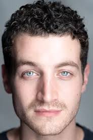 Eva-Arianna Baxter : sa biographie, filmographie, et quelques photos