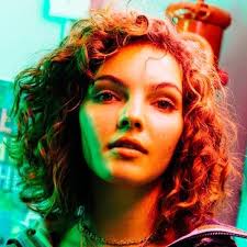 Camren Bicondova