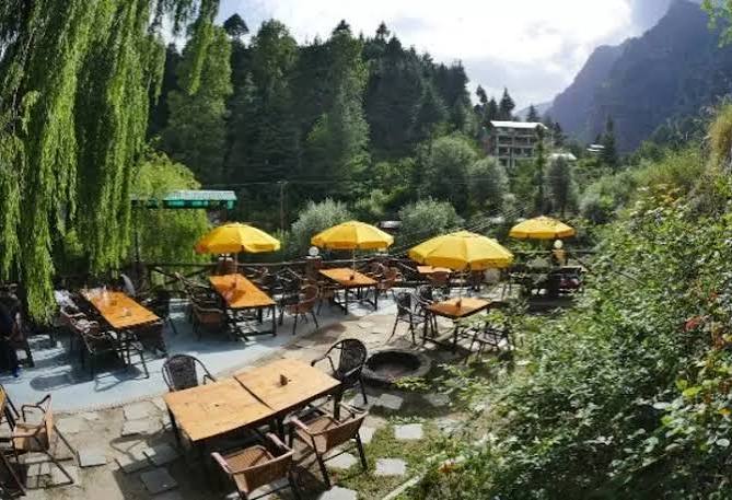 5 Best Cafes In Manali For A Delicious English Brekkie To Consider When You Visit The Town Next | WhatsHot Delhi Ncr