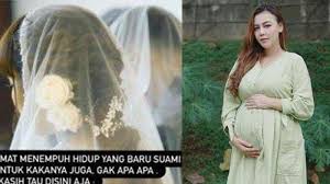 Diberitakan sebelumnya, ratu rizky nabila mengisyarakatkan akan melaporkan mantan suaminya, alfath fathier ke polisi ratu rizky nabila sebelumnya jadi sorotan karena ungkap perlakuan keji alfath fathier. Hamil Besar Ratu Rizky Nabila Pilu Ditinggal Alfath Fathier Nikah Lagi Perceraian Belum Ketok Palu Tribunnewsmaker Com