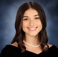 Diane Enger's Instagram, Twitter & Facebook