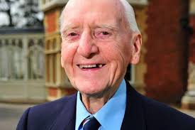 Crack codebreaker Bernard Morgan, 90, from Longsight comes face-to-face  with the machine he used after the D-Day landings