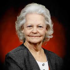 Mae Spangler's Instagram, Twitter & Facebook