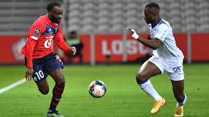 Lille foot supporter rassemble toutes les infos indispensables pour pouvoir suivre la saison des lillois tout au long de la journée! Football Ligue 1 Le Stade De Reims Battu Sur Le Fil A Lille