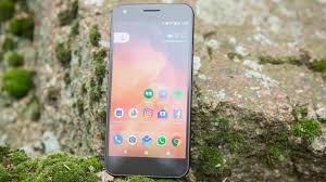 De nombreux utilisateurs se sont plaints de ne plus avoir accès à certaines fonctionnalités de leurs smartphones. Android 9 Pixel Xl Hat Immer Noch Probleme Mit Schnellladen Golem De