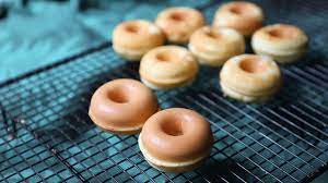 Labu ukur tersedia dalam banyak variasi ukuran volume seperti 25 ml, 50 ml, 100 ml dan seterusnya. Cara Membuat Donat Labu Ukuran Gelas 6 Resep Labu Kuning Buat Cemilan Keluarga Lezat Dan Mudah Dibuat Theasianparent Indonesia