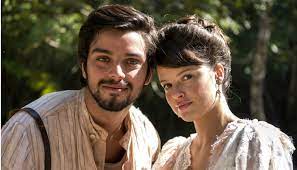 #orgulho e paixao #erma #ema cavalcante #ernesto pricelli #orgulho e paixão #no i'm still not over them #leave me alone #he is gonna ask her to marry him this week #get ready for a thousand gifsets #the only ship that is feeding me real meal right now. Ema E Ernesto Formam O Melhor Casal Em Orgulho E Paixao 5 Detalhes Provam Vix