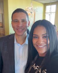 Kimberly Diggs (@sellingdc) • Instagram photos and videos