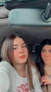 Samantha Yanez's Instagram, Twitter & Facebook