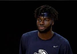 Neemias esdras barbosa queta (born 13 july 1999) is a portuguese basketball player who has entered the 2021 nba draft. Neemias Queta Quando Dizia Que Queria Chegar A Nba Houve Pessoas Que Se Riram Na Minha Cara Desporto Sapo 24