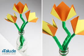 Blumen basteln mit kindern ist eine wunderbare möglichkeit, um das zuhause in farbenfroher pracht zu kleiden. Papierblumen Basteln Mit Kindern 4 Ideen Fur Farbenfrohe Blumen Talu De
