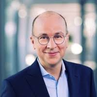 200+ Profile mit dem Suchbegriff „Huppert“