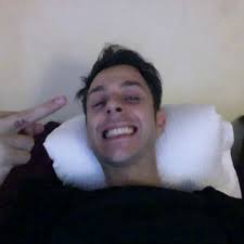 AMICI 13/ 20 febbraio 2014, anticipazioni puntata e notizie: Kledi Kadiu  alle prese con i fornelli (news e aggiornamenti)