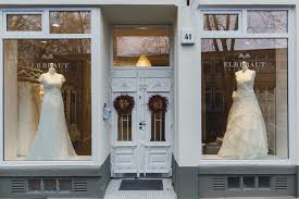 Beste hochzeitskleid grün von brautkleid grün. Elbbraut Hochzeitskleider In Der Neustadt Goldstuck