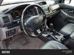 Фаркоп toyota land cruiser prado 120 оцинкованный со вставкой пластины из нерж. Novosibirsk Russia Image Photo Free Trial Bigstock