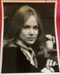 Julia Duffy as Penny Davis