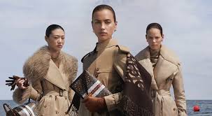 Ma da scrittori, giornalisti, fotografi e professionisti. Burberry Reunites With Danko Steiner And Nick Knight For Fw19