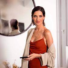 Y es que la presentadora de televisión nos ha dado una. Sara Carbonero Iker Casillas Wife Wiki Bio Age Height Weight Husband Children Net Worth Facts Starsgab