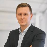 500+ "Knieriem" profiles