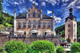 Schloss Sayn In Bendorf Rheinland Pfalz Germany Deutschland Burgen Burgen Und Schlosser Italien Reisen