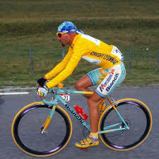 Pin By Samuel On Biking Classic Road Bike Biking Workout Bicycle Race