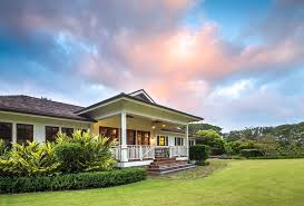 Residential hawaii style home trends in general tend to lean in the plantation style. Hawaiian Plantation Villa Tropical Exterior Hawaii By Trigg Smith Architects Houzz