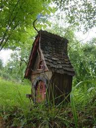 Pin Von Humsel Brumsel Auf Garten Gewachs Und Spielhauser Fee Gartenhauser Winzige Hauser Und Haus Und Garten