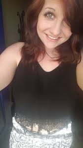 Crystal Hettinger's Instagram, Twitter & Facebook