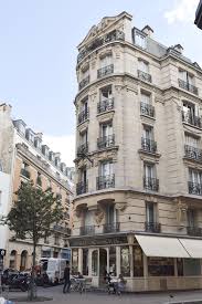 Boulangerie Bo Paris Typical Parisian Buildings Are So Pretty Parisian Architecture Paris Buildings Building Aesthetic