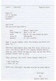 Contoh surat lamaran kerja umum, bank, karyawan, alfamart, pt, sekolahan, formal, fresh graduate, bahasa inggris, via email, tulis surat lamaran kerja adalah surat yang digunakan untuk melakukan permohonan mendapatkan pekerjaan sesuai pengalaman pada perusahaan tertentu. Contoh Surat Lamaran Pekerjaan Dengan Tulisan Tangan Tegak Bersambung Kumpulan Surat Penting