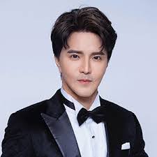 Terry Chin's Instagram, Twitter & Facebook