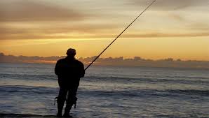 Pescador é aquele sujeito que conhece a também existem os pescadores que pescam por esporte ou lazer. Promocao Dia Do Pescador