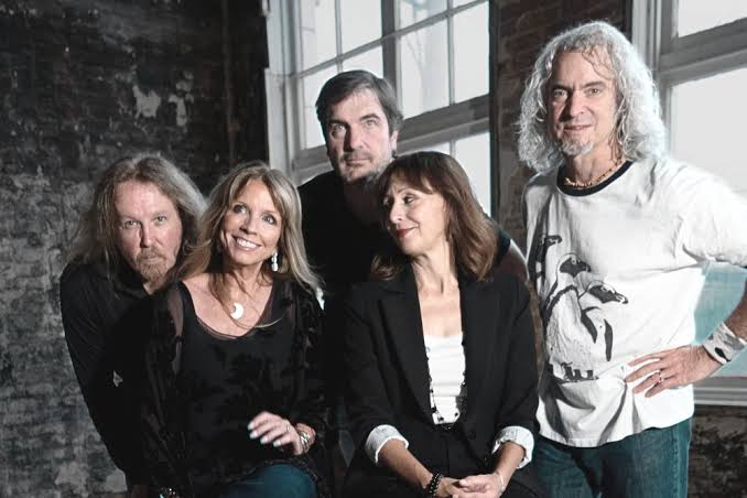 Tusk: The Classic Fleetwood Mac Tribute | 16 YEARS OF CAPTIVATING AUDIENCES  WITH THE MAGIC OF FLEETWOOD MAC