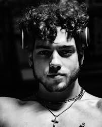 Sebastian Wiggins (@sebastian_wiggins) • Instagram photos and videos