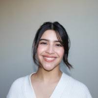 Sandra Arredondo's Instagram, Twitter & Facebook