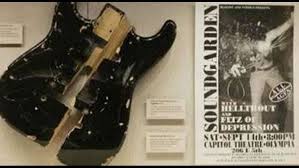 Mr freedman says he intends to sell the guitar at the end of the. Smashed Kurt Cobain Guitar Sold For 100 000 Cbs8 Com