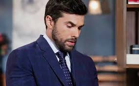 Gerald Castillo, 'Saved by the Bell' Actor, Dies at 90