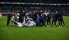 Adana demirspor 2020/2021 fikstürü, iddaa, maç sonuçları, maç istatistikleri, futbolcu kadrosu adana demirspor 2020/2021 fikstür. Demirspor Son Sampiyon Trabzonspor U Kupa Disi Birakti
