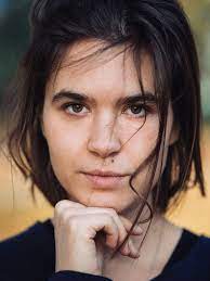 Die besten pinnwände von noemi. Noemi Ast Fullprofile Von Schauspielervideos