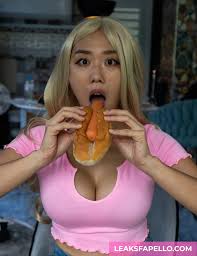 💣 Sharon Wei: Horny Asian Queen With Homemade Porn Vibes (OnlyFans Leaks)  - LeaksFapello