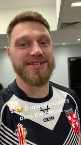 Chris Hill's Hilarious Phone Passing Mishap