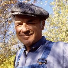 Felix King's Instagram, Twitter & Facebook