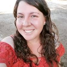 Amanda Hoke's Instagram, Twitter & Facebook