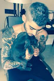 Fans think zayn malik is dropping clues that he's engaged to gigi hadid. Zayn Malik Tattoo Removal Perrie Edwards Split Dating Single Life Glamour Uk