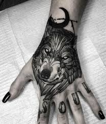 Retrouvez les meilleurs tatoueurs de france ainsi que les plus beaux modèles de tatouages. Geometric Tattoo Tatouage Loup Et Tete De Loup Modeles Et Signification En Images Tattooviral Com Your Number One Source For Daily Tattoo Designs Ideas Inspiration