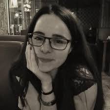 Amanda Conroy's Instagram, Twitter & Facebook