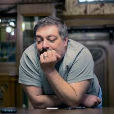 В сети дмитрий быков показал кадры из роддома, где он находился вместе с женой. Pisatel Dmitrij Bykov Vpervye Pokazal Dvuhmesyachnogo Syna Ot Molodoj Zheny Kopiya Papy Shechki Po Plecham